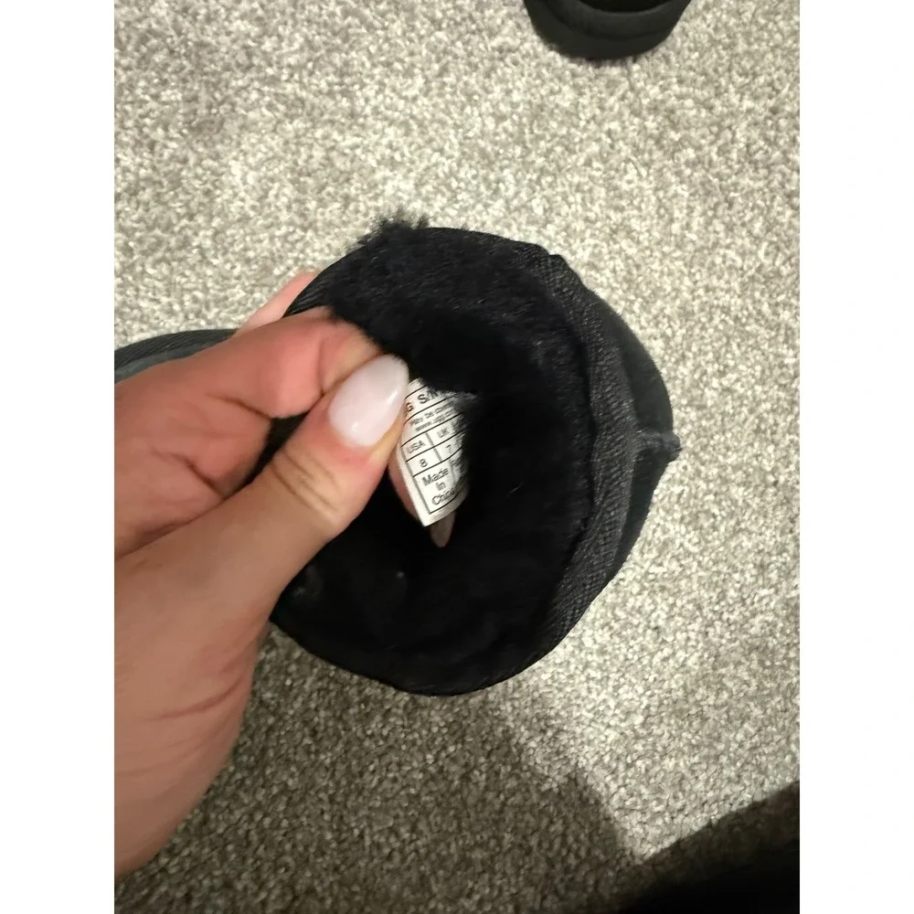 UGG Kids Classic Short II Suede Shearling Boots Black Size 8 Toddler
